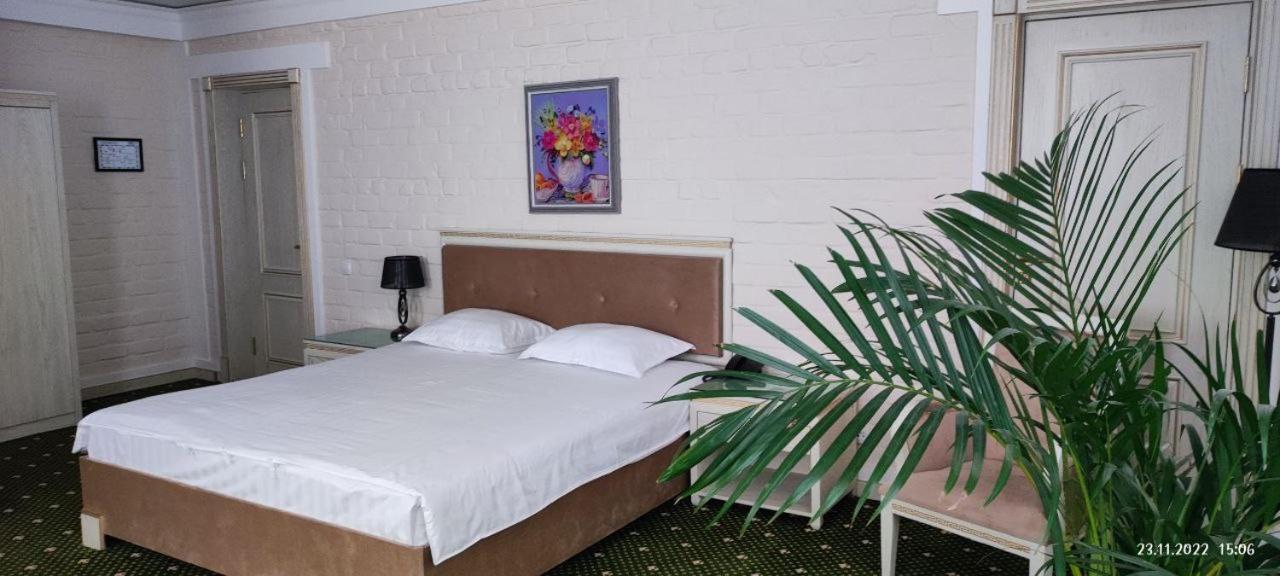 Bek Plus Hotel Takchilik ภายนอก รูปภาพ