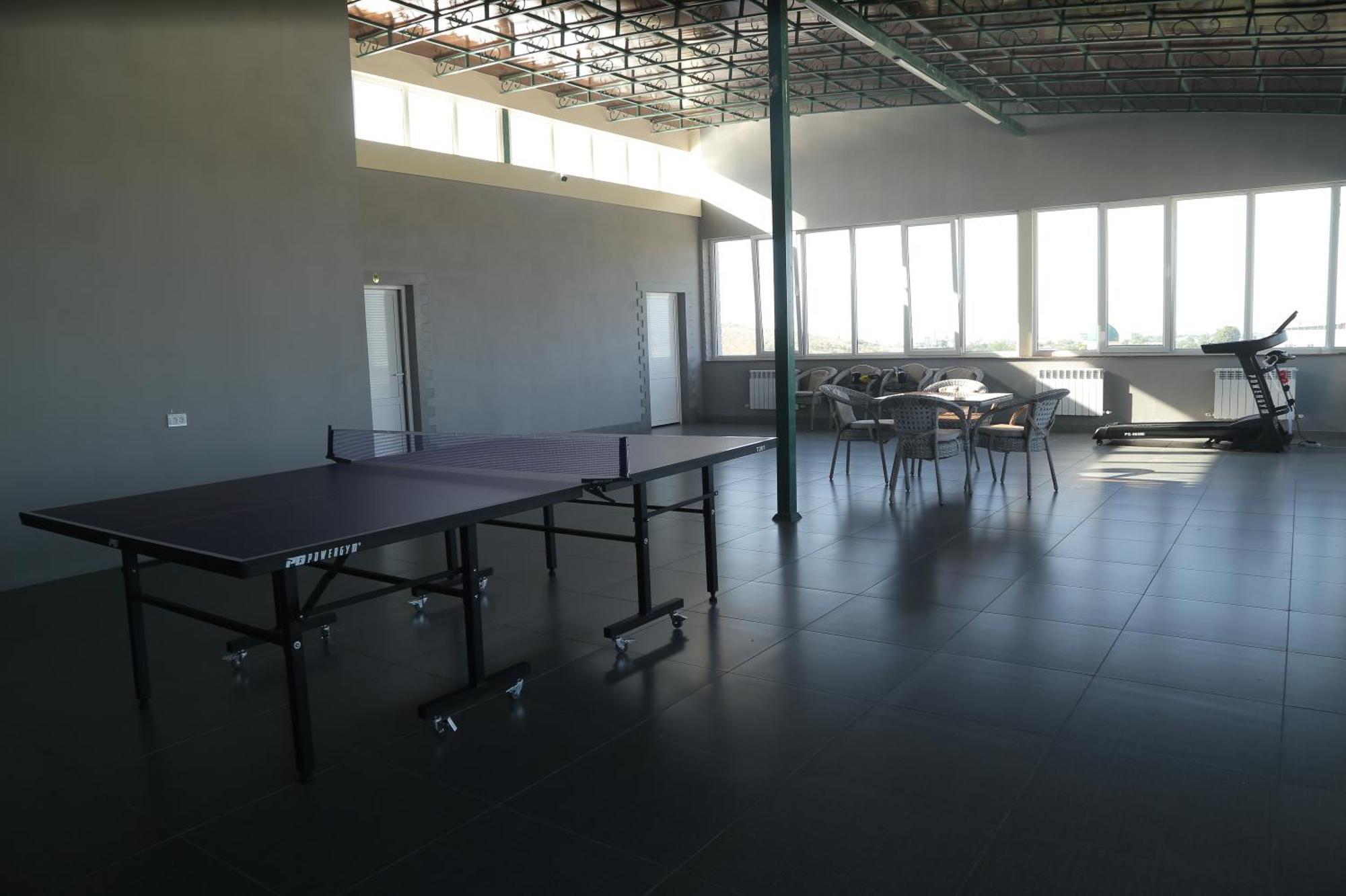 Bek Plus Hotel Takchilik ภายนอก รูปภาพ